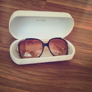 Oakley round sunglasses